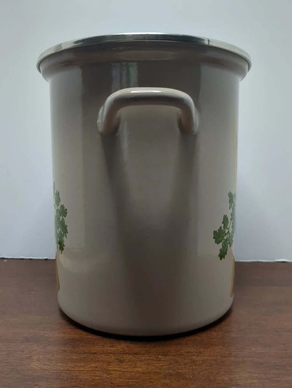 Vintage Asparagus Metal Pot  Brown & White  Decor 12” High No Insert / Lid